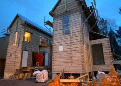 Energiapaaluilla maalämpöä Helsinkiläisessä minitalossa.